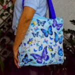 Mariposas en Azul Claro